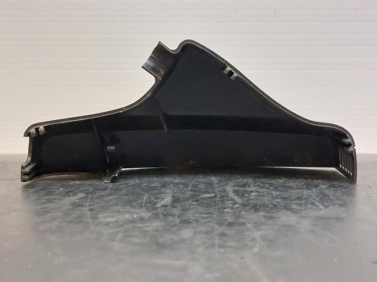 Pièce en plastique générique BMW 1 (E87) Imagem-1