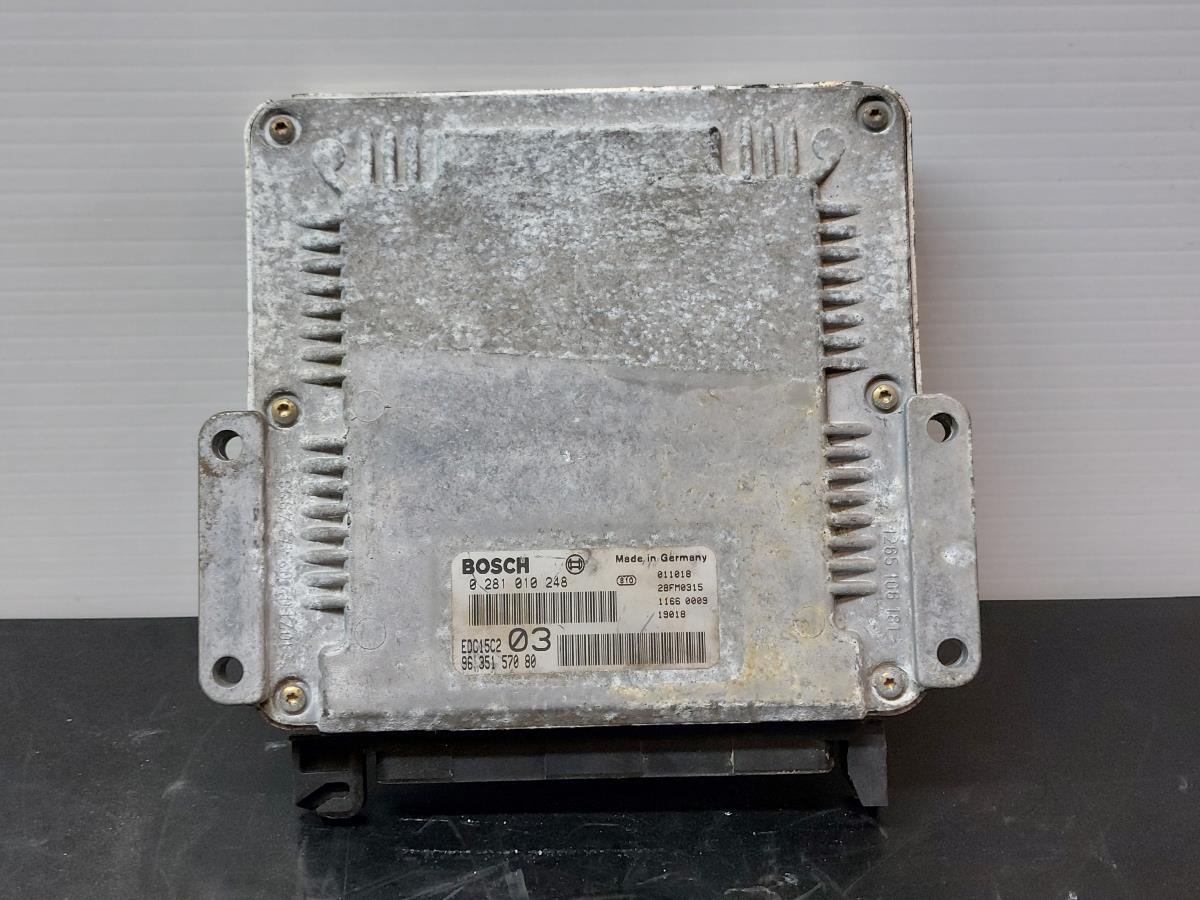 Centralina motor / ECU PEUGEOT 406 Break (8E/F) Imagem-2