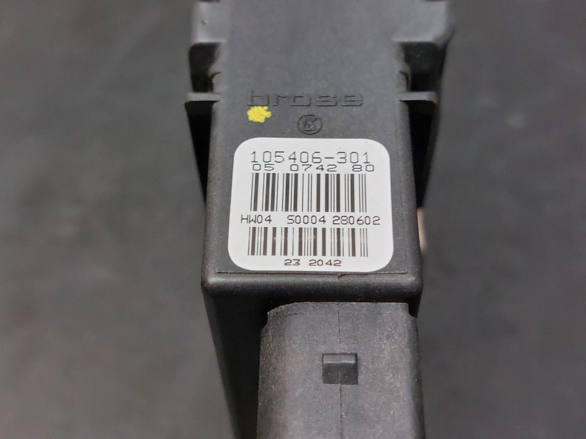 Moteur lève-vitre arrière gauche SEAT Leon (1M1) Imagem-5