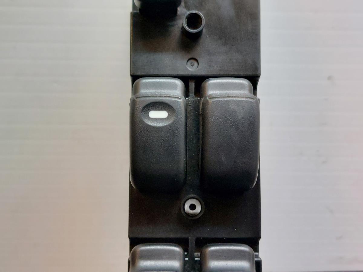 Left Front window control MITSUBISHI Lancer VI Sedan (CJ_, CP_) Imagem-2