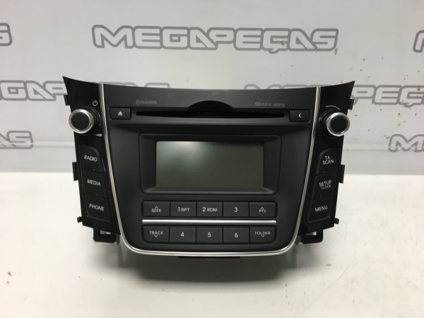 Rádio / auto-rádio HYUNDAI i30 (GD)