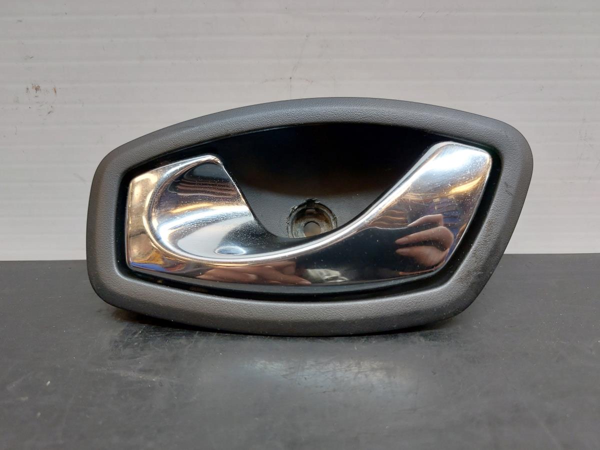 Poignée intérieure porte avant gauche RENAULT Clio IV (BH_)
