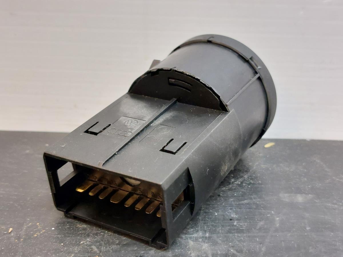 Light switch VOLKSWAGEN Polo (6R, 6C) Imagem-1