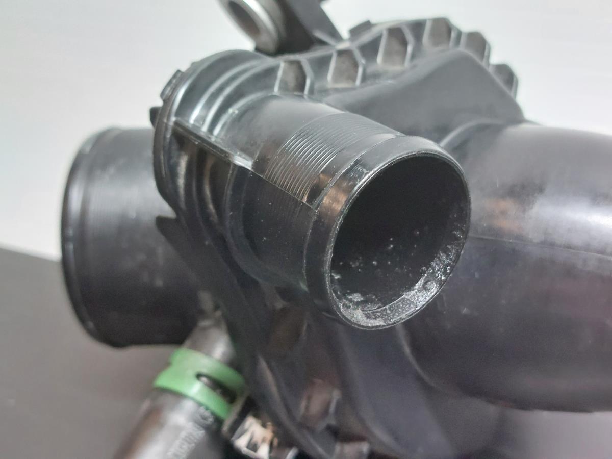 Tubo di aspirazione dell’aria NISSAN Qashqai II (J11) Imagem-2