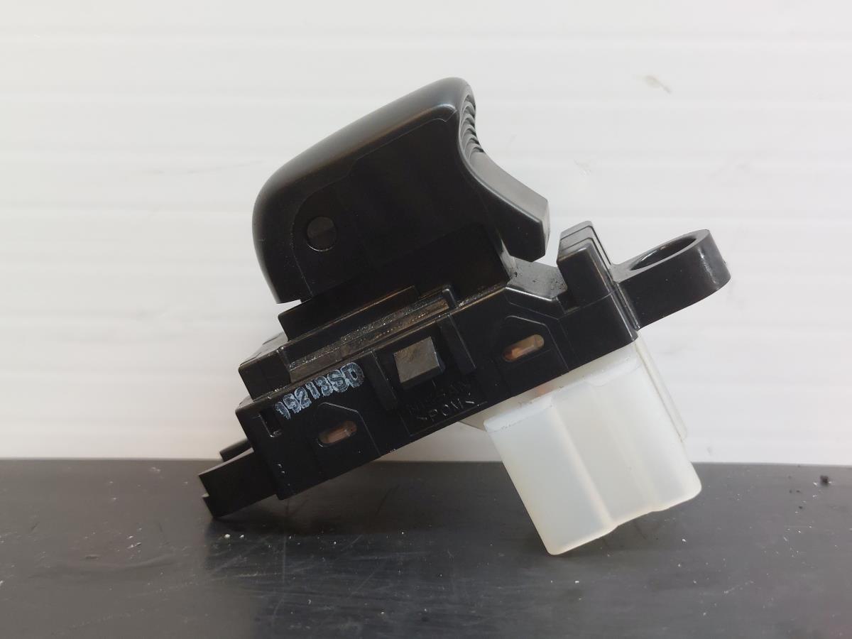 Commande / interrupteur lève-vitre Avant Droite NISSAN Qashqai II (J11) Imagem-1