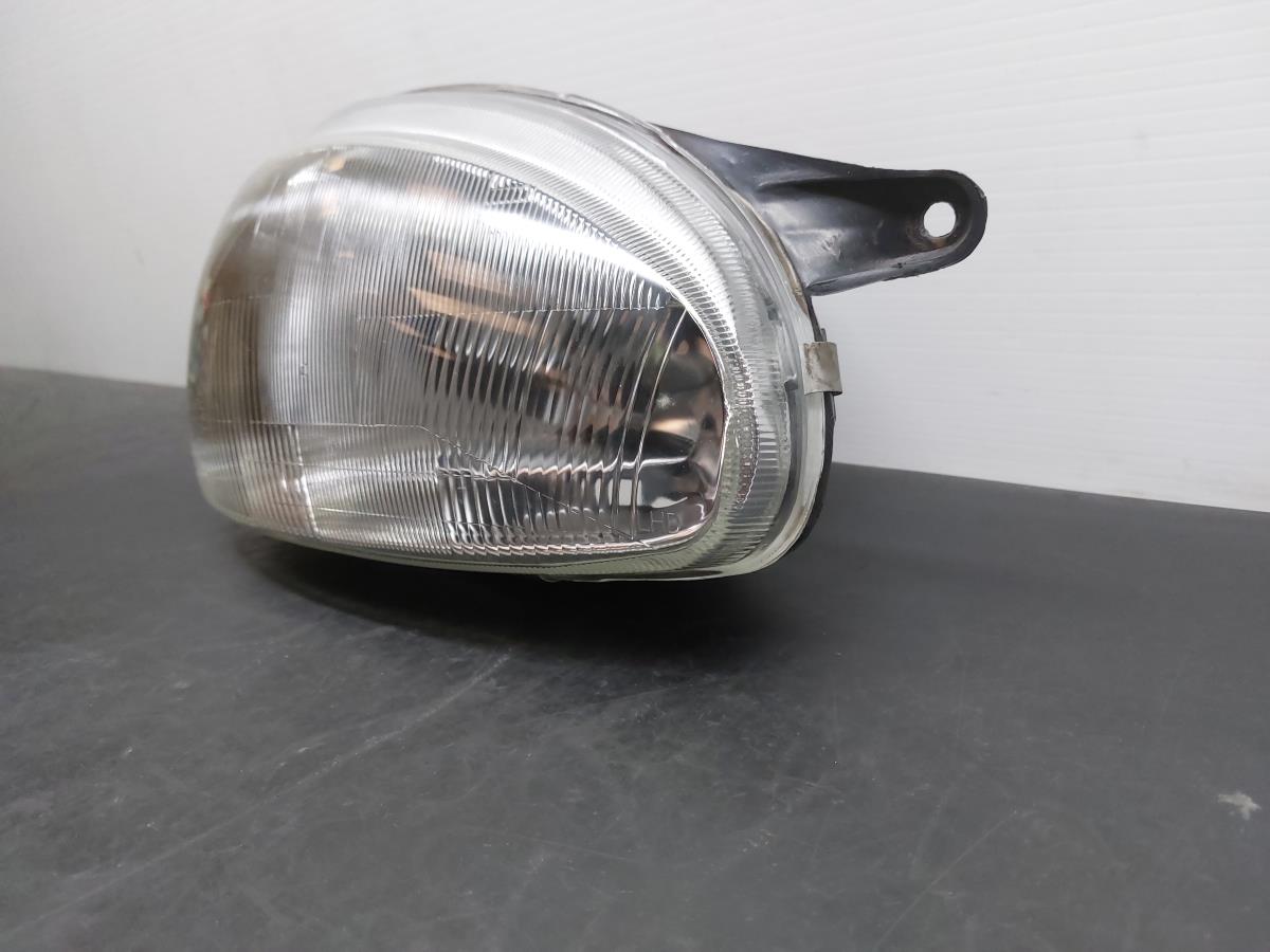 Right Headlight OPEL Corsa B Imagem-1