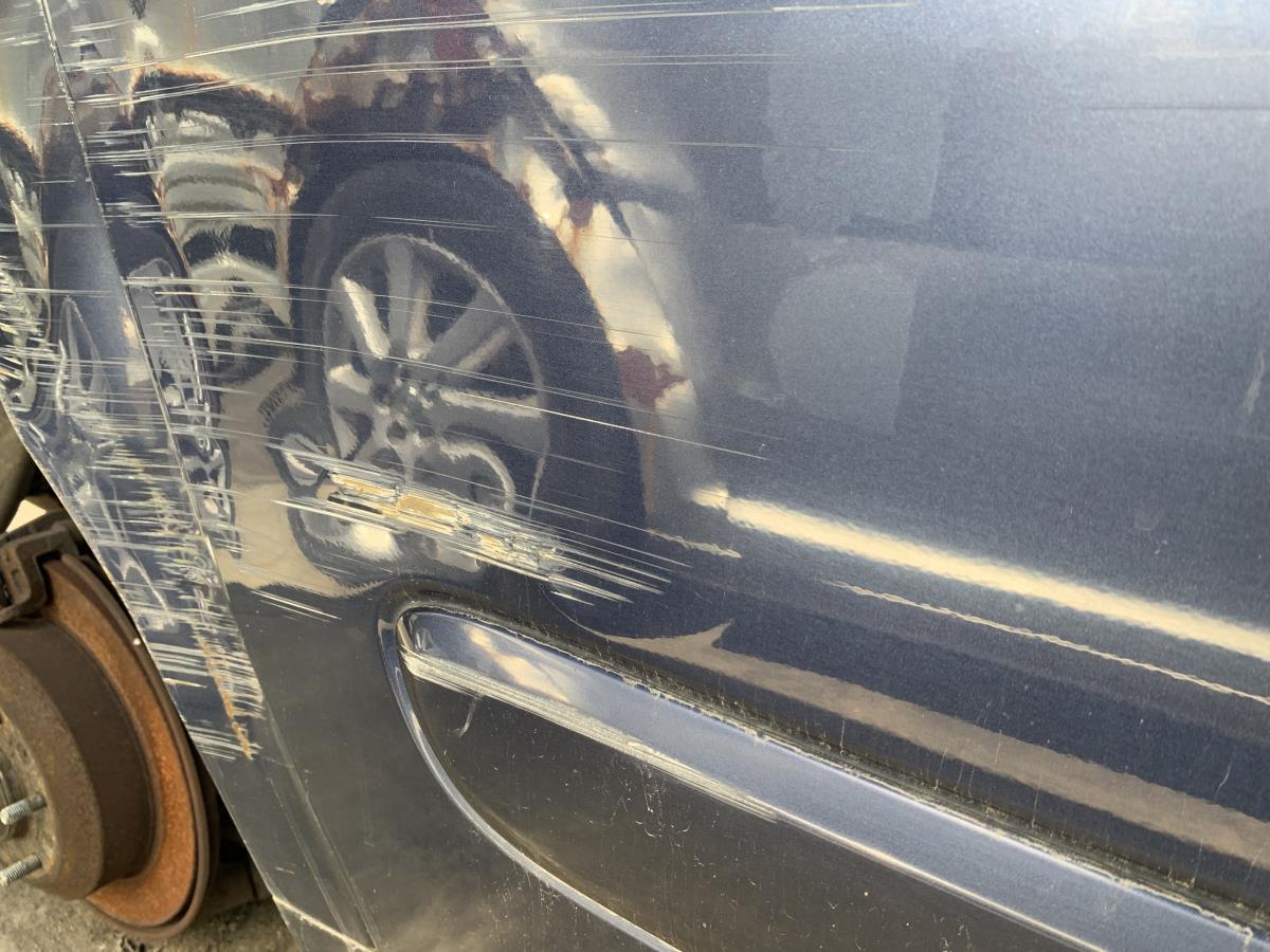Right rear door KIA Carnival / Grand Carnival III (VQ) Imagem-2