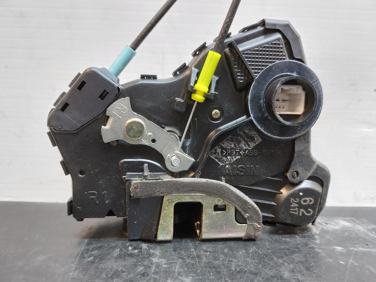 Front Right Door Lock TOYOTA Corolla Hatchback (_E12_) Imagem-3