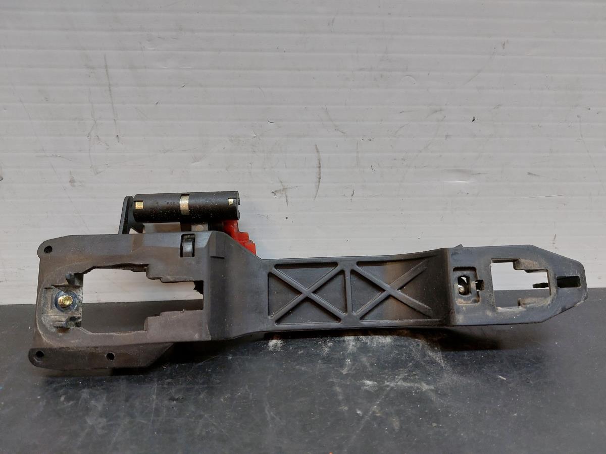 Right front door handle support TOYOTA Corolla Hatchback (_E12_)