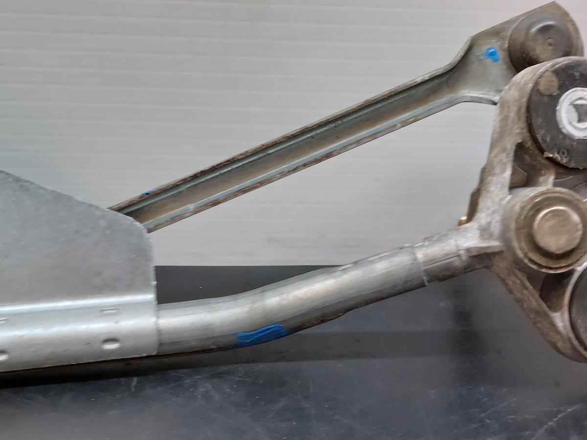 Mecanismo  / Armação BMW 5 Touring (E39) Imagem-5