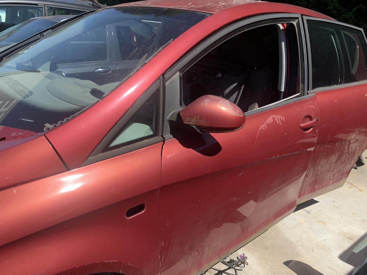 Porta frente esquerda SEAT Toledo III (5P2)