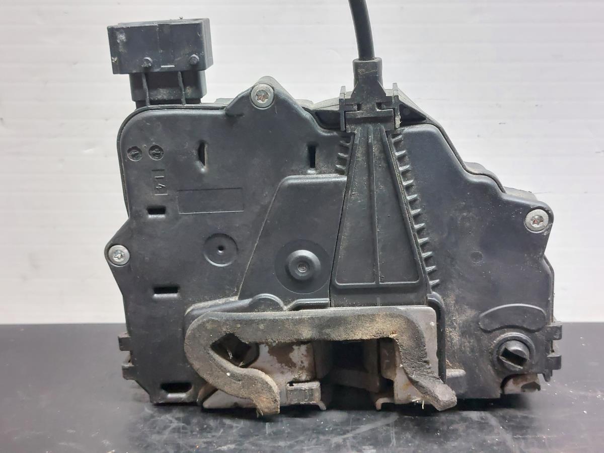 Fechadura / fecho porta trás esquerdo FIAT Grande Punto (199_) Imagem-3