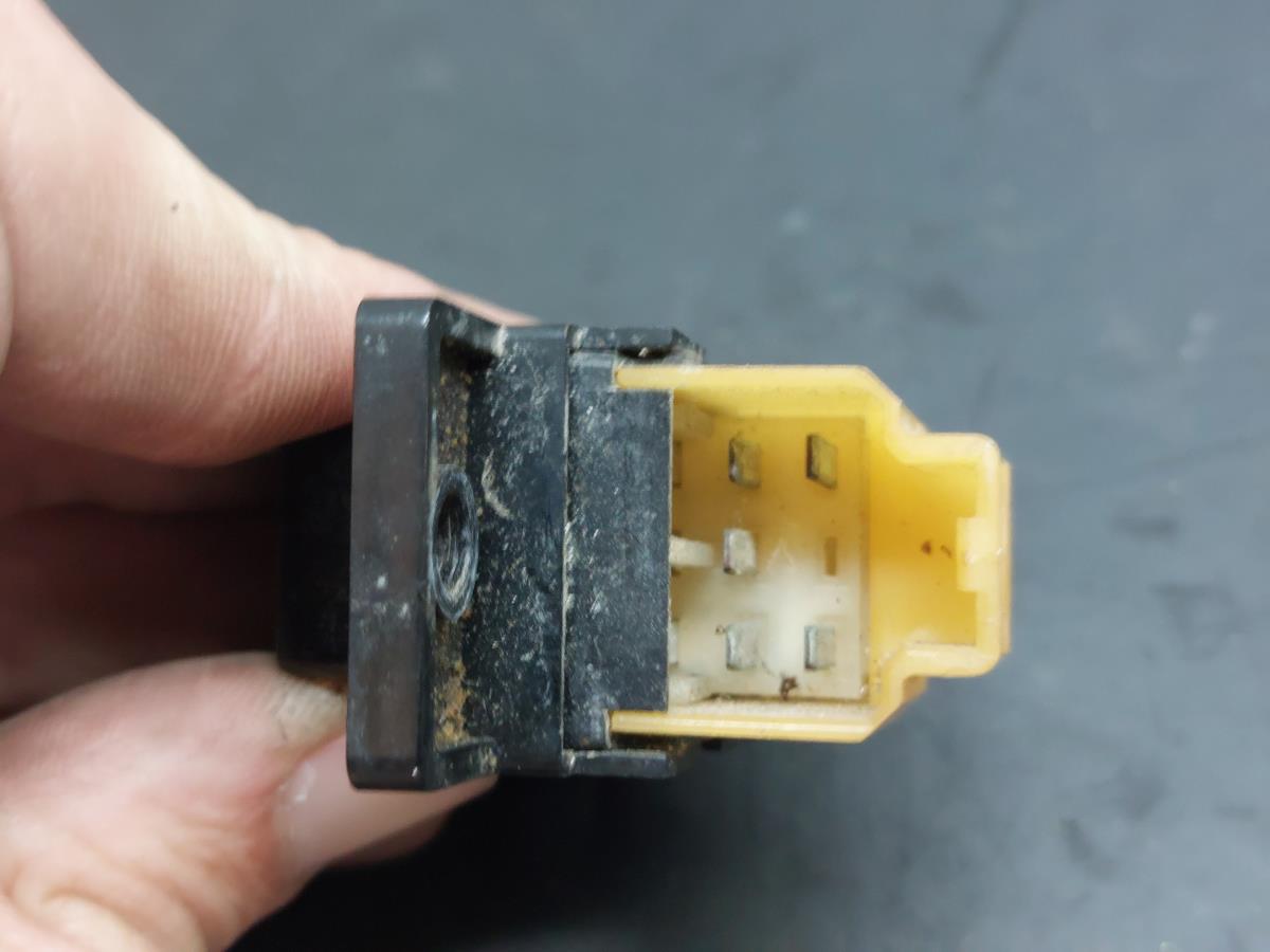 Commande / interrupteur lève-vitre Avant Droite NISSAN 200 SX (S13) Imagem-3