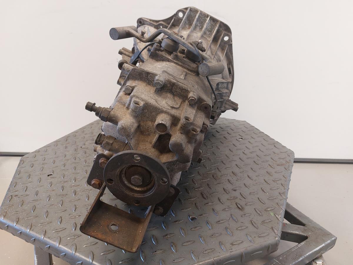 Caixa de velocidades manual IVECO Daily III Furgão/Combi Imagem-5