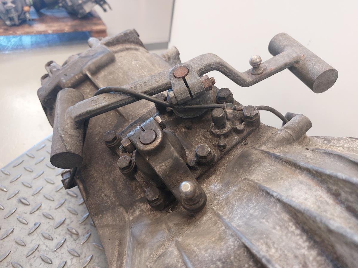 Caixa de velocidades manual IVECO Daily III Furgão/Combi Imagem-7