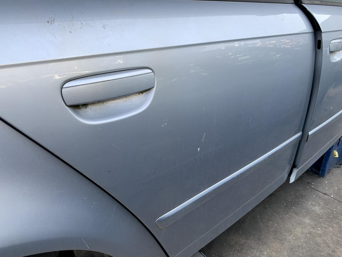 Porta trás direita SEAT Exeo (3R2) Imagem-1