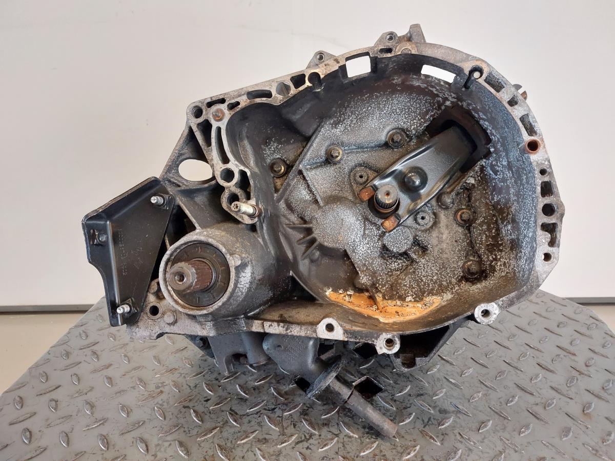 Caixa de velocidades manual RENAULT Clio II (BB0/1/2_, CB0/1/2_)