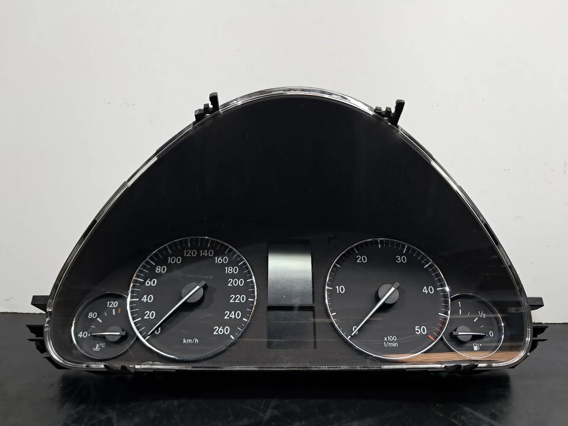 Quadrante / painel de instrumentos MERCEDES-BENZ Classe C (W203)