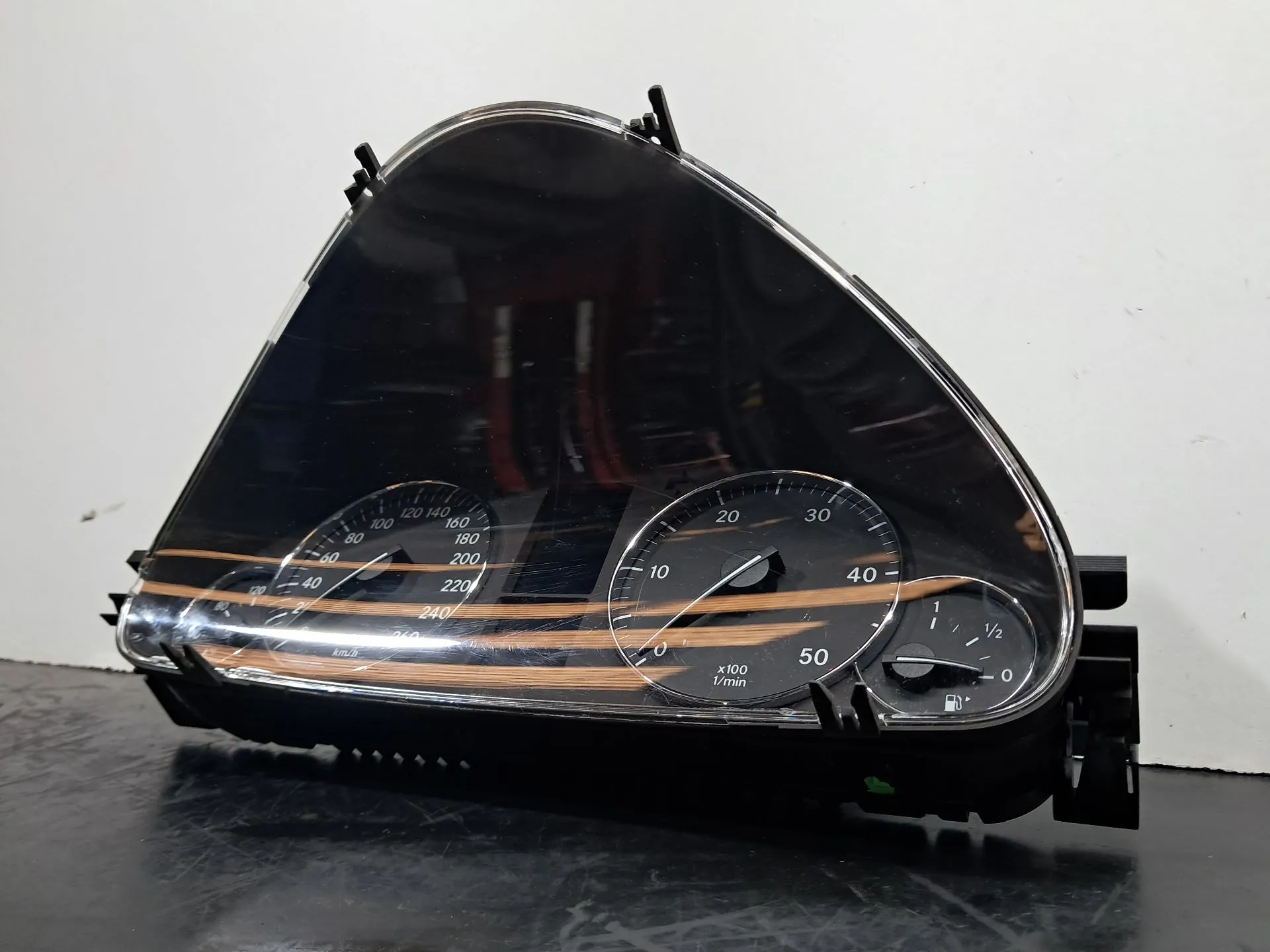 Quadrante / painel de instrumentos MERCEDES-BENZ Classe C (W203) Imagem-2