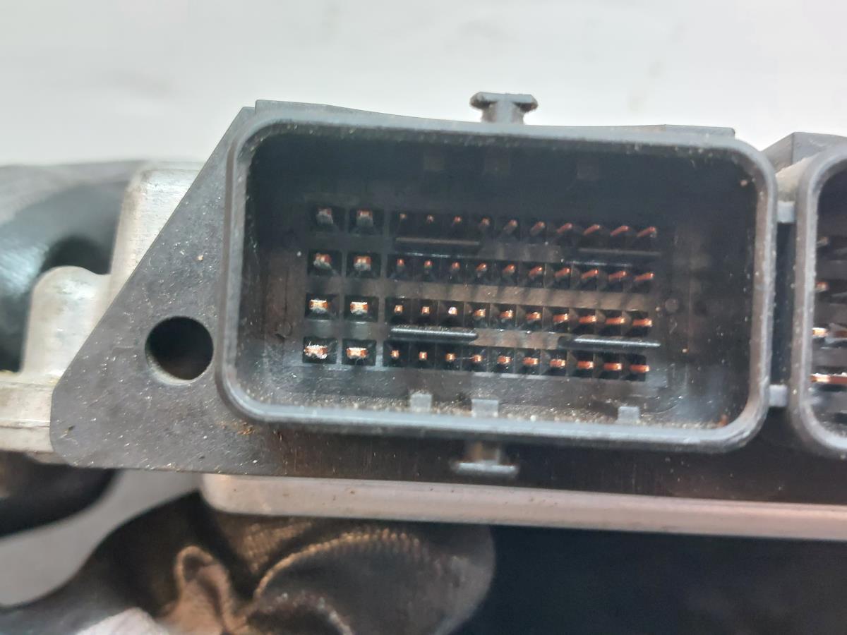 Centralina motor / ECU RENAULT Laguna II (BG0/1_) Imagem-4