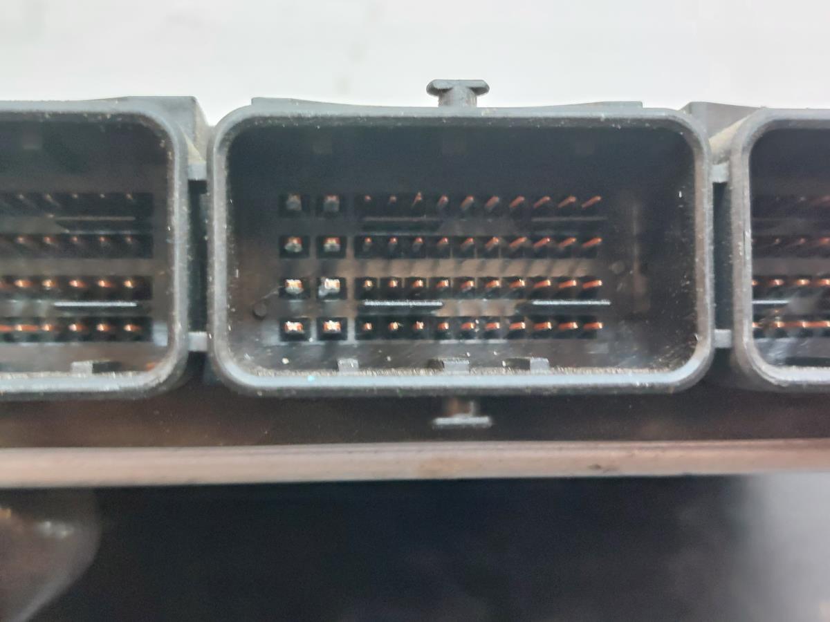 Centralina motor / ECU RENAULT Laguna II (BG0/1_) Imagem-5