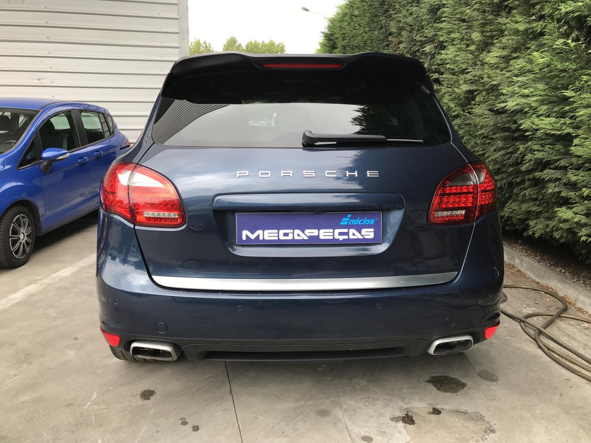 Porta / tampa da mala PORSCHE Cayenne (92A)