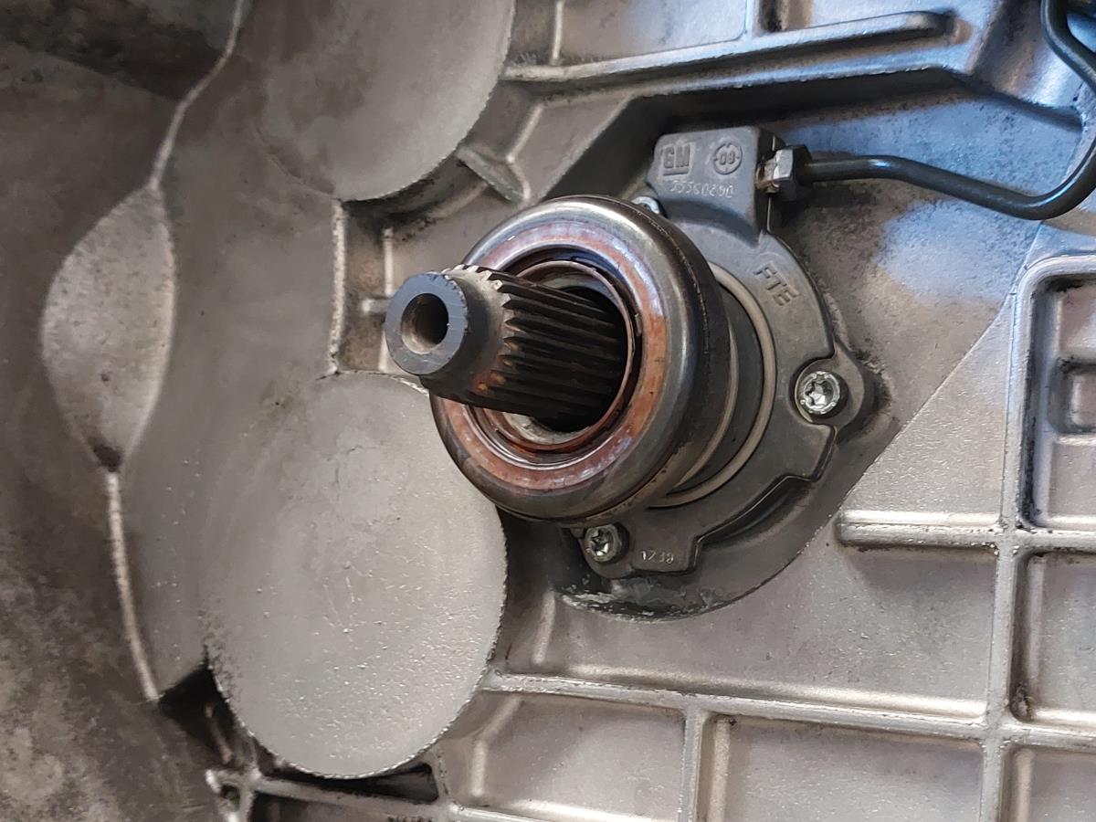 Caixa de velocidades manual SAAB 9-3 Station Wagon (YS3F) Imagem-4