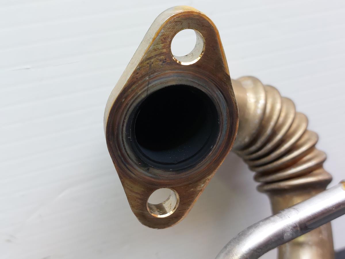 Radiador de gases / EGR TOYOTA Avensis Liftback (_T25_) Imagem-3