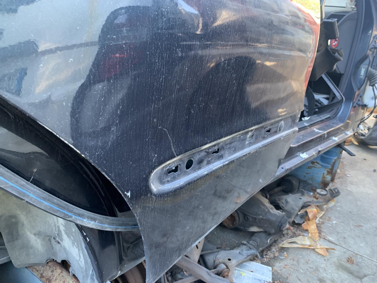 Porta trás direita MERCEDES-BENZ Classe E (W211) Imagem-2