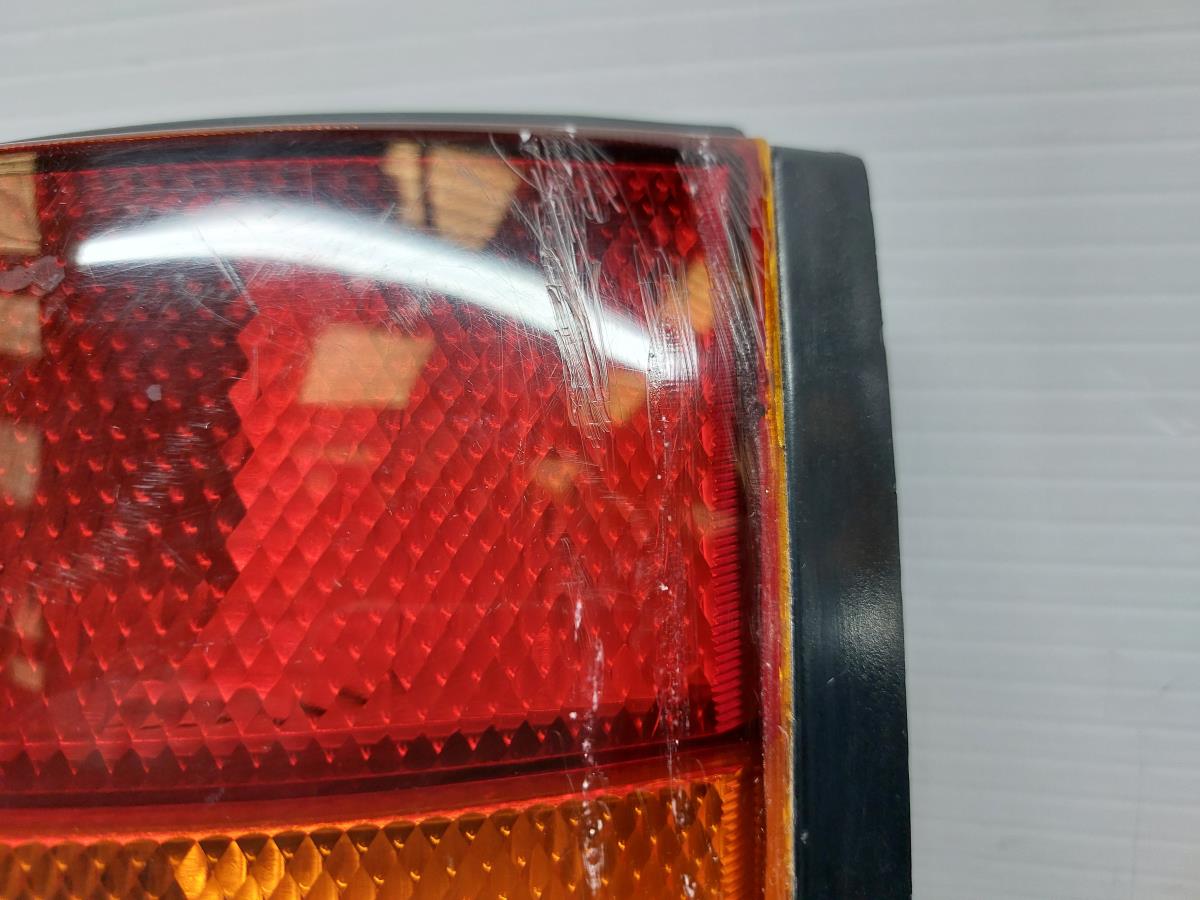 Feu arrière Droite NISSAN Micra II (K11) Imagem-5