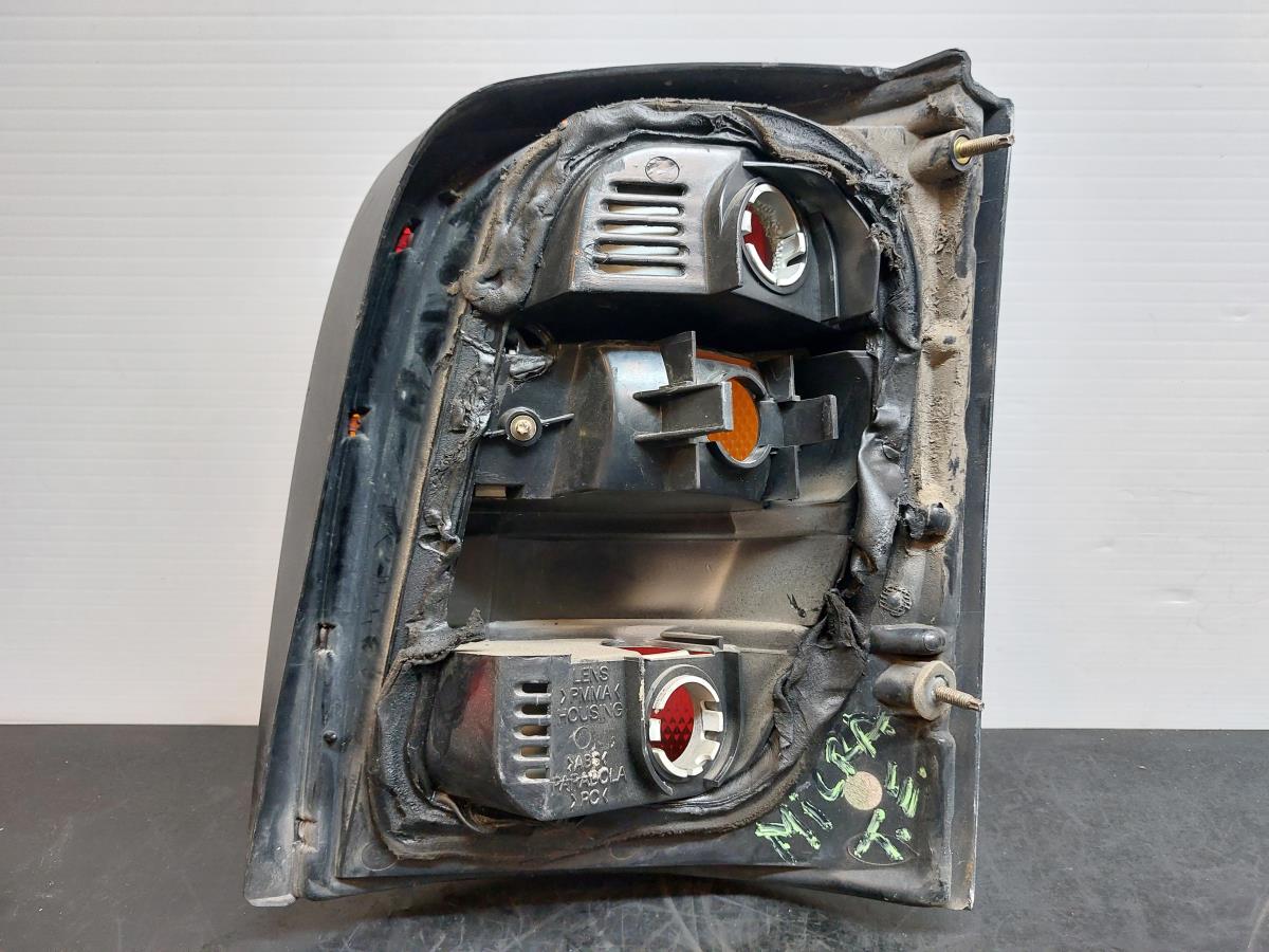 Left Tail light NISSAN Micra II (K11) Imagem-3