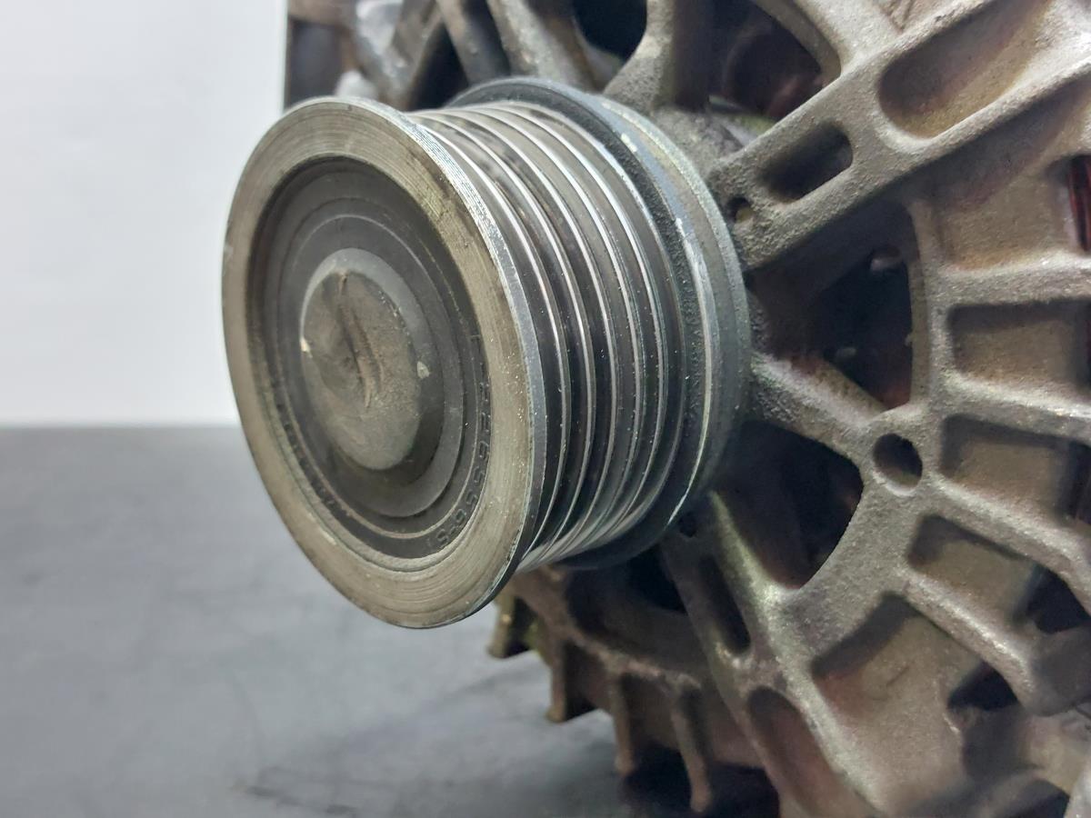 Alternador AUDI TT (8J3) Imagem-1