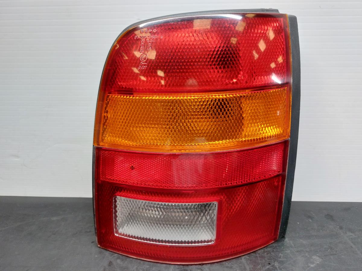 Feu arrière Droite NISSAN Micra II (K11)