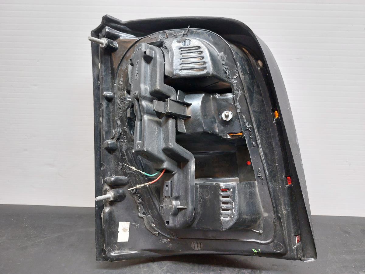 Right Tail light NISSAN Micra II (K11) Imagem-3
