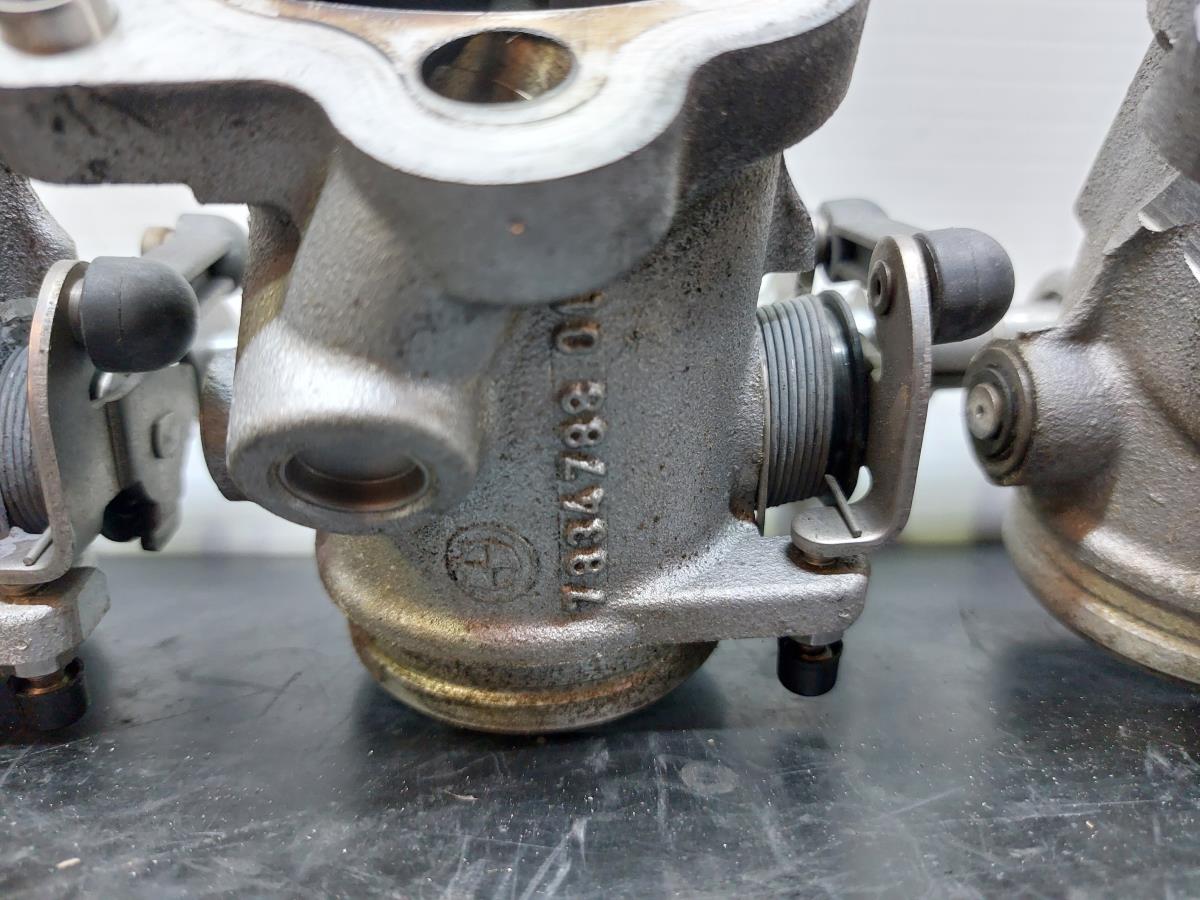 Corpo farfallato BMW 6 (E63) Imagem-13