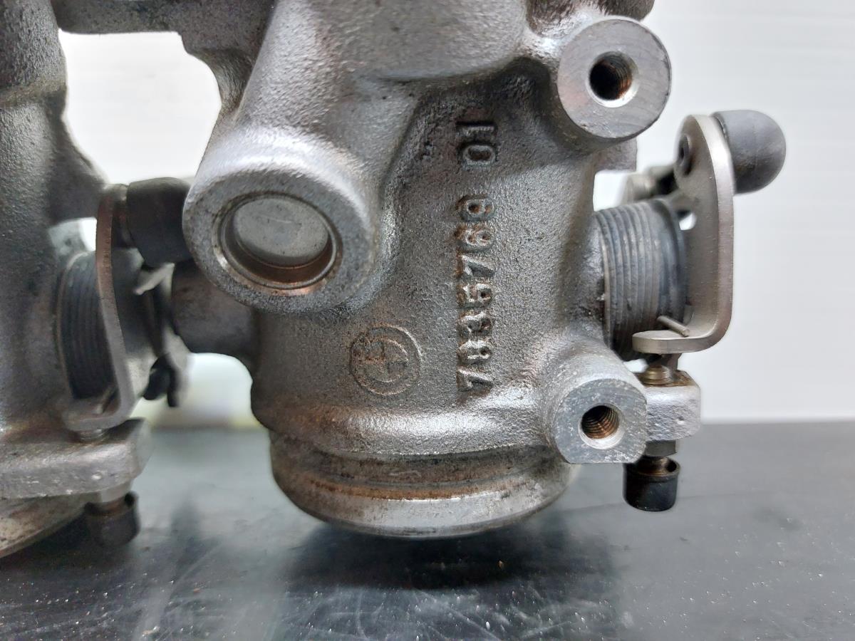 Corpo farfallato BMW 6 (E63) Imagem-15