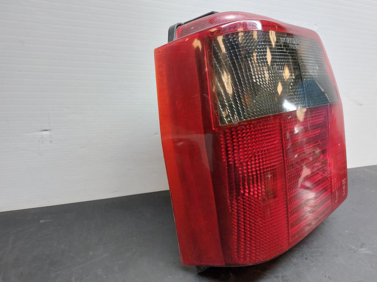 Fanale Sinistro FIAT Uno (146_) Imagem-1