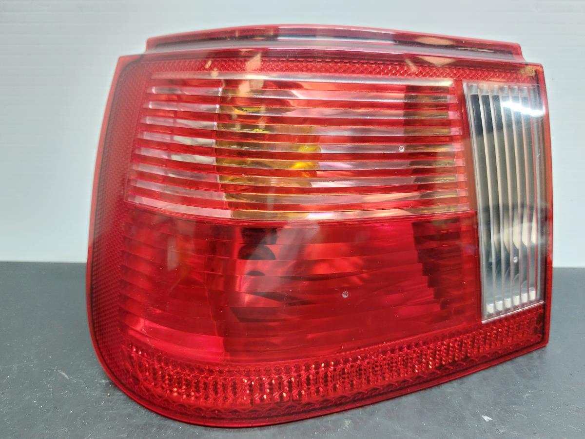 Feu arrière Gauche SEAT Ibiza II (6K1)