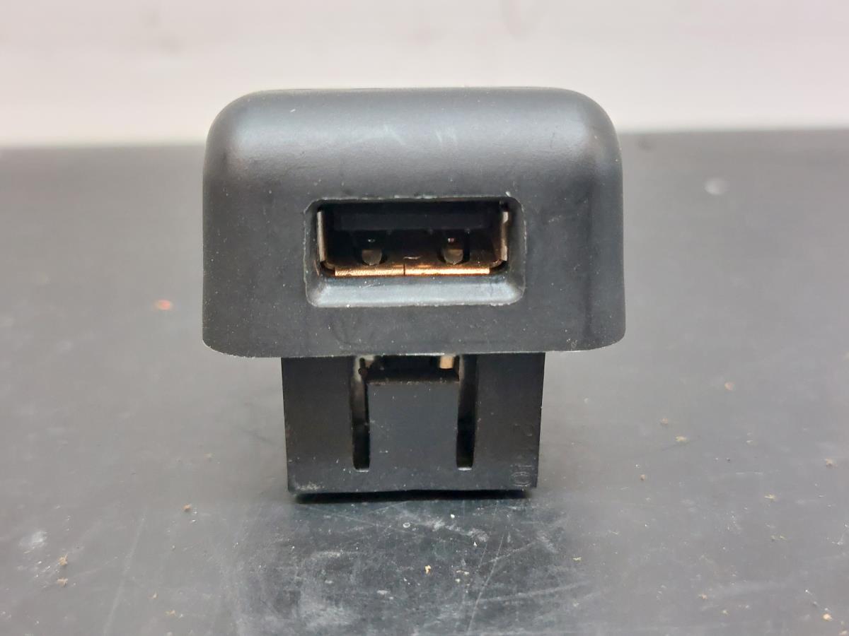 Módulo USB / AUX / IPOD PEUGEOT 308 (4A_, 4C_) Imagem-3