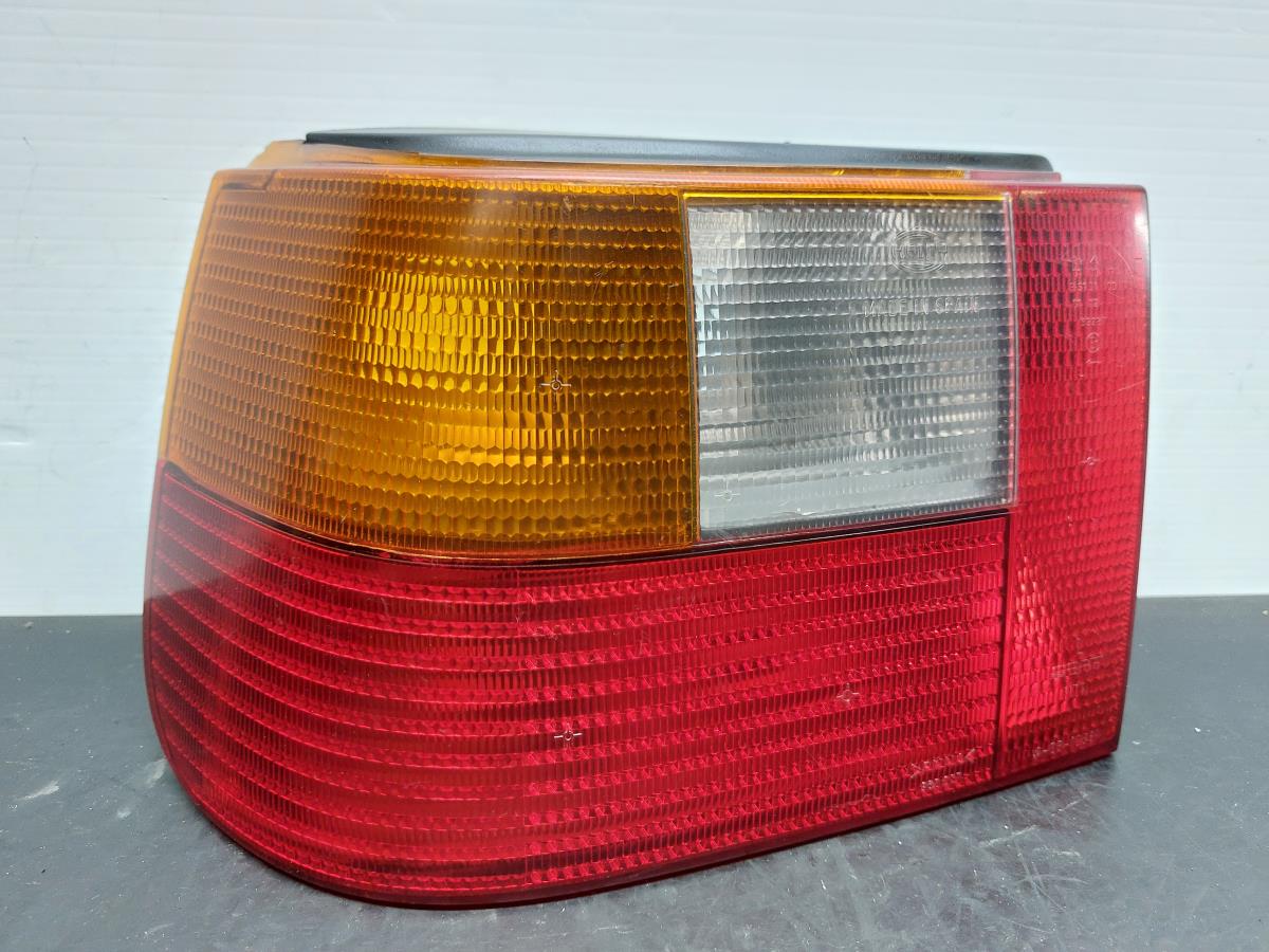 Feu arrière Gauche SEAT Ibiza II (6K1)