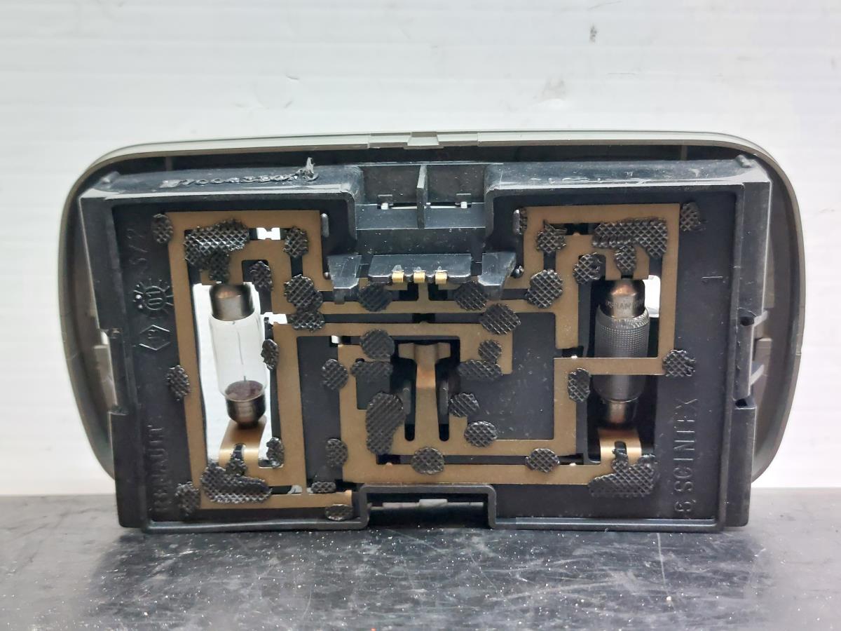 Plafonier central RENAULT Scénic I (JA0/1_) Imagem-4