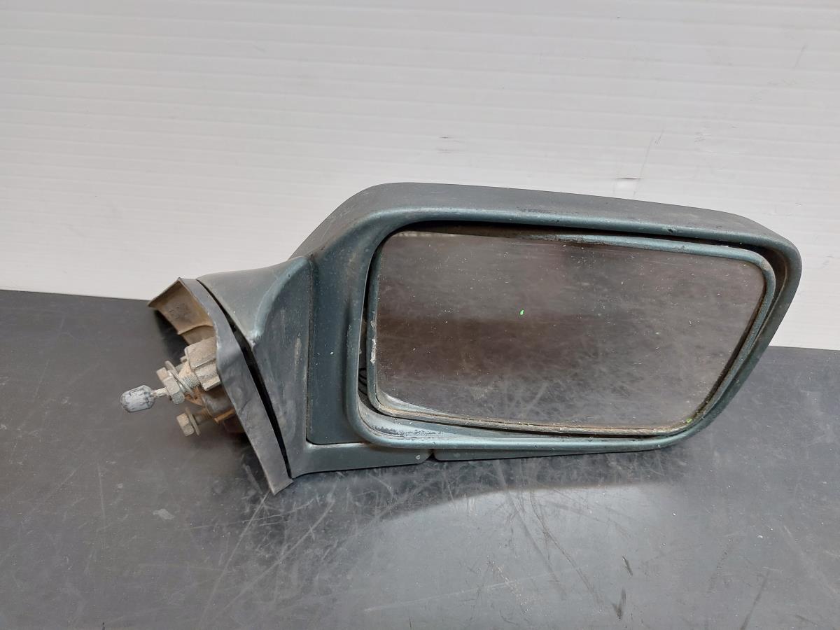 Retrovisor / espelho direito NISSAN Sunny II Sedan (N13)