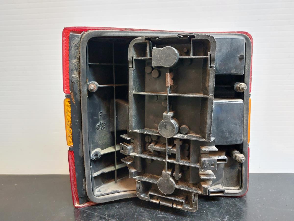 Right Tail light SEAT Ibiza I (021A) Imagem-3