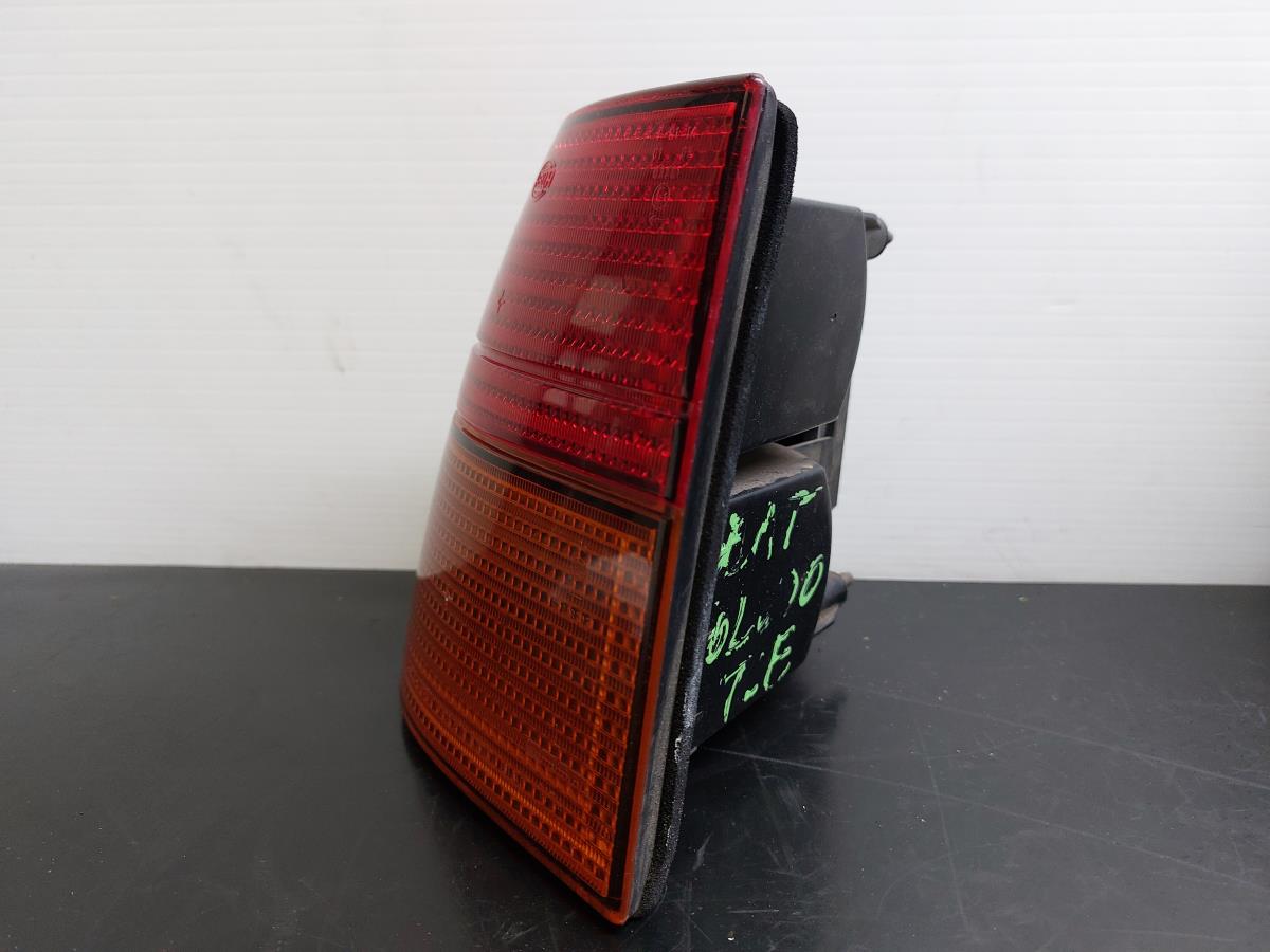 Left Tail light SEAT Toledo I (1L) Imagem-2