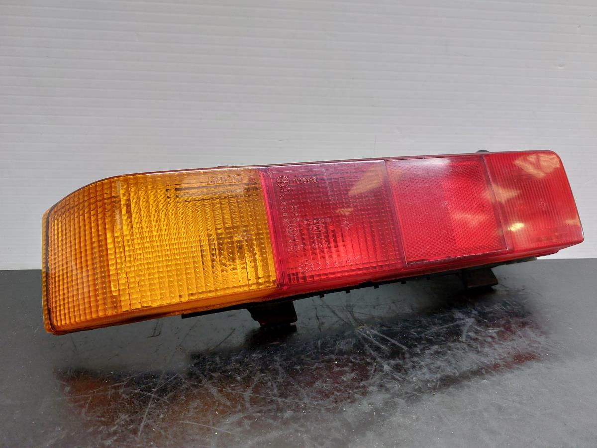 Feu arrière Gauche FIAT Cinquecento (170_)