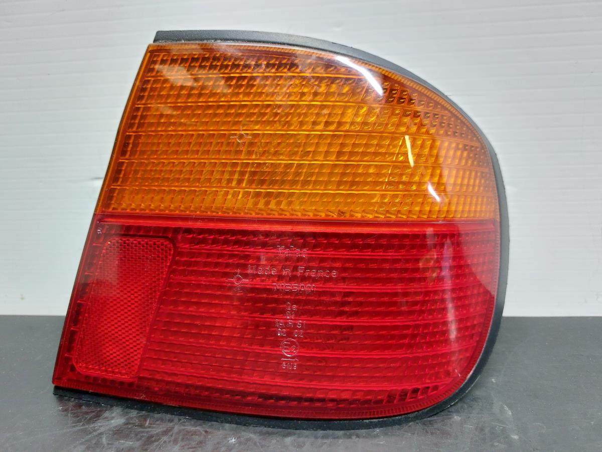 Right Tail light NISSAN Primera Sedan (P11)