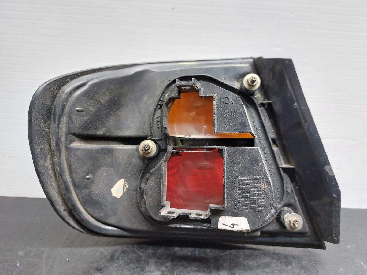 Right Tail light NISSAN Primera Sedan (P11) Imagem-3
