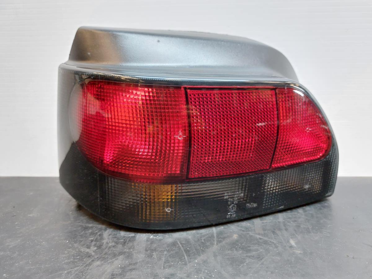 Farolim esquerdo RENAULT Clio I (B/C57_, 5/357_)