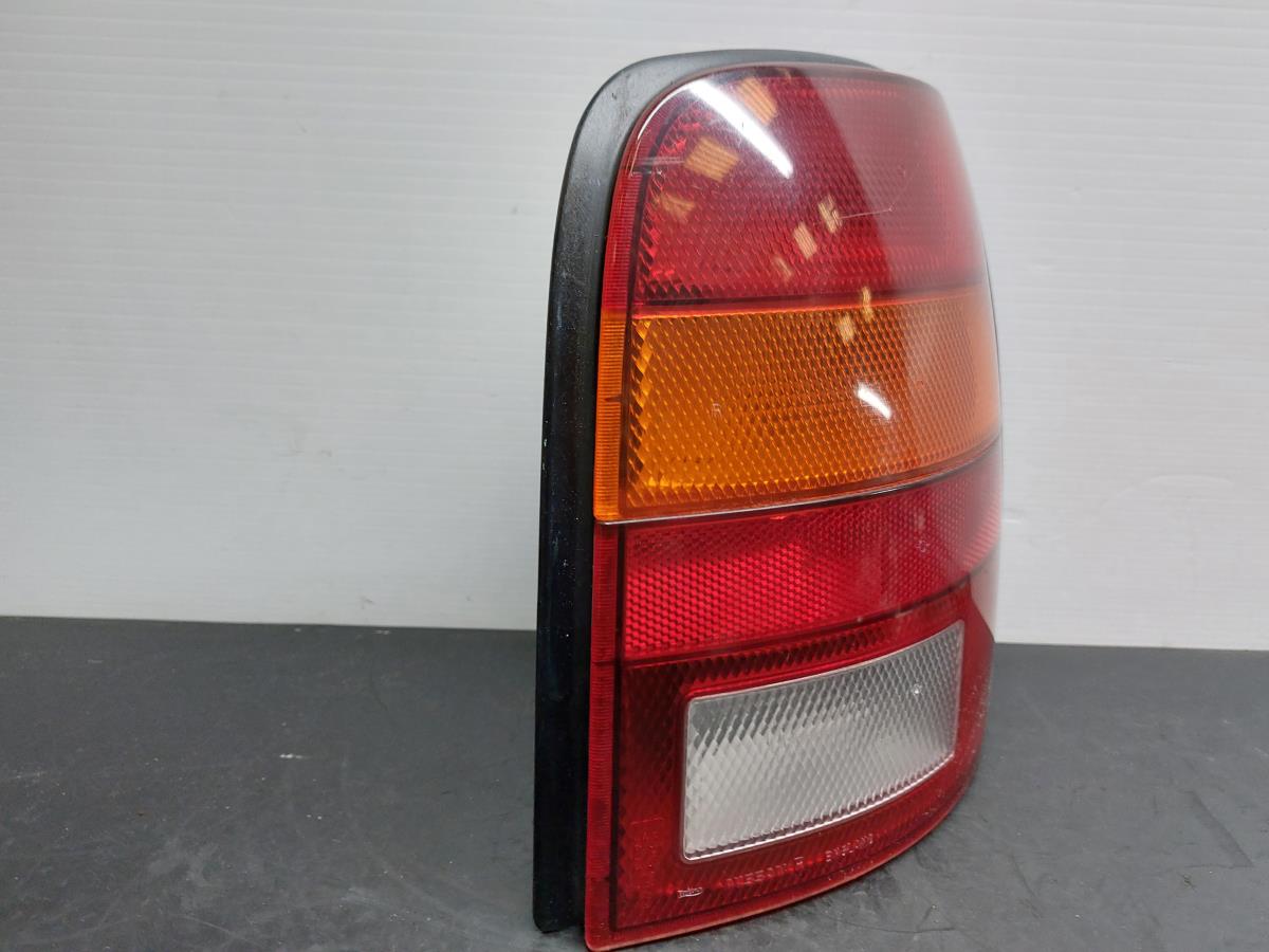 Farolim direito NISSAN Micra II (K11) Imagem-2