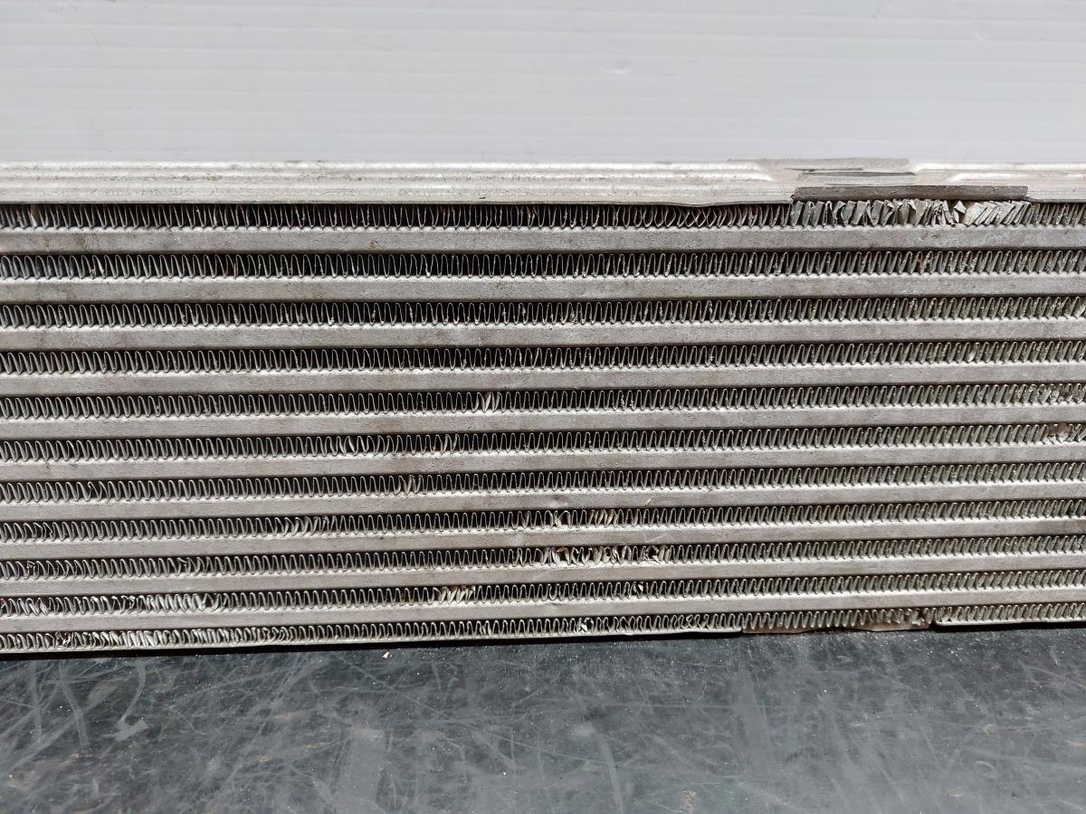 Radiador do intercooler VOLVO S60 II (134) Imagem-7